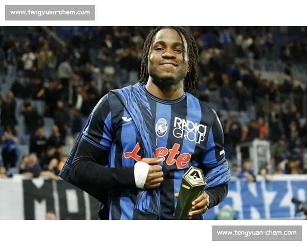 罗马诺确认！博尼 2600 万欧加盟国米，蓝黑锋线再添潜力新星