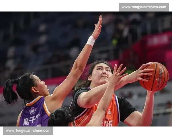 山东 2 米 27 少女张子宇：中国女篮崛起的内线新核