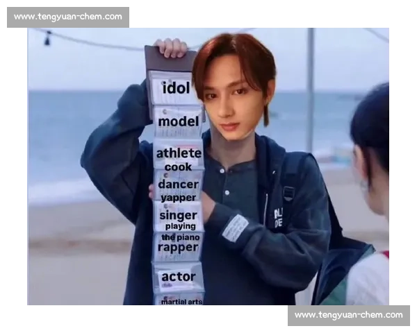 文俊辉巴黎街头武术炫技 中国功夫点燃法式热情